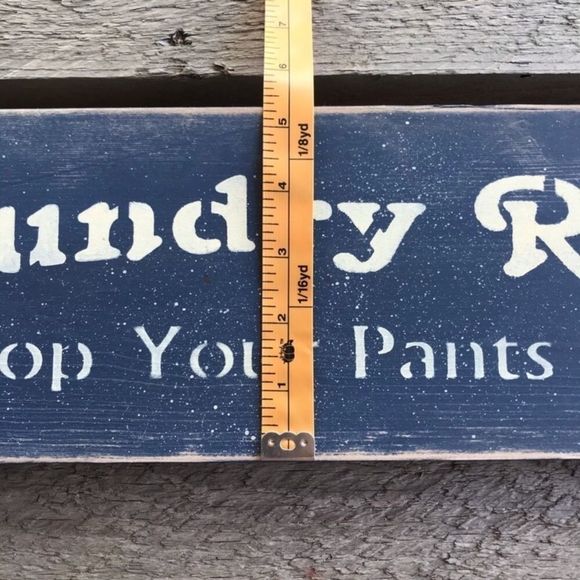 Laundry Room Sign Blue - Picture 4 of 4